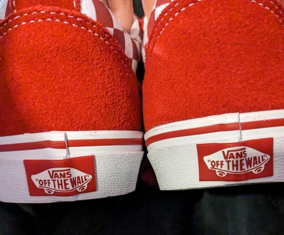 Red checkered vans Y6.0 - Picture 7 of 7
